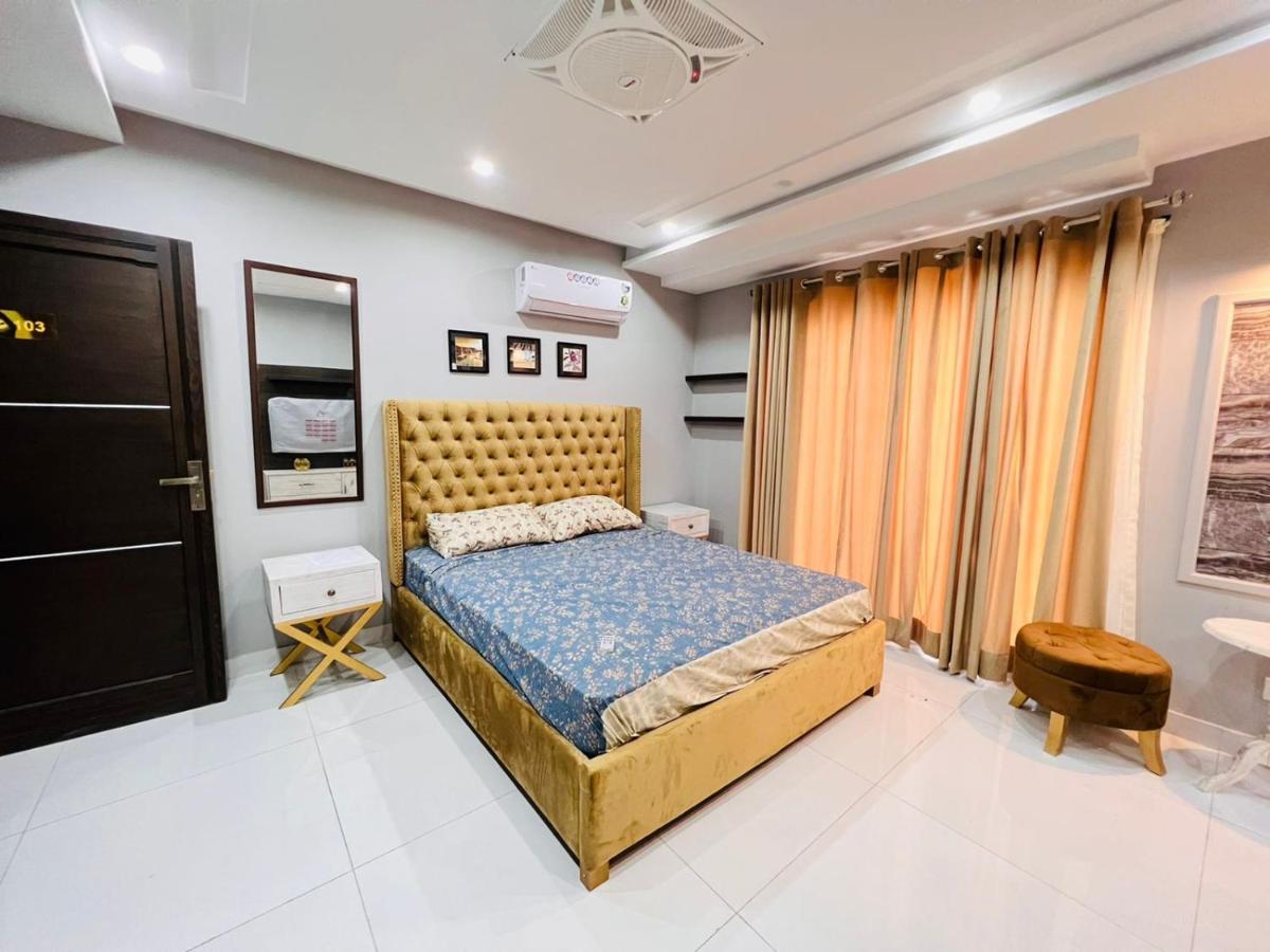 Eiffel Luxury Apartments Lahore Exterior foto